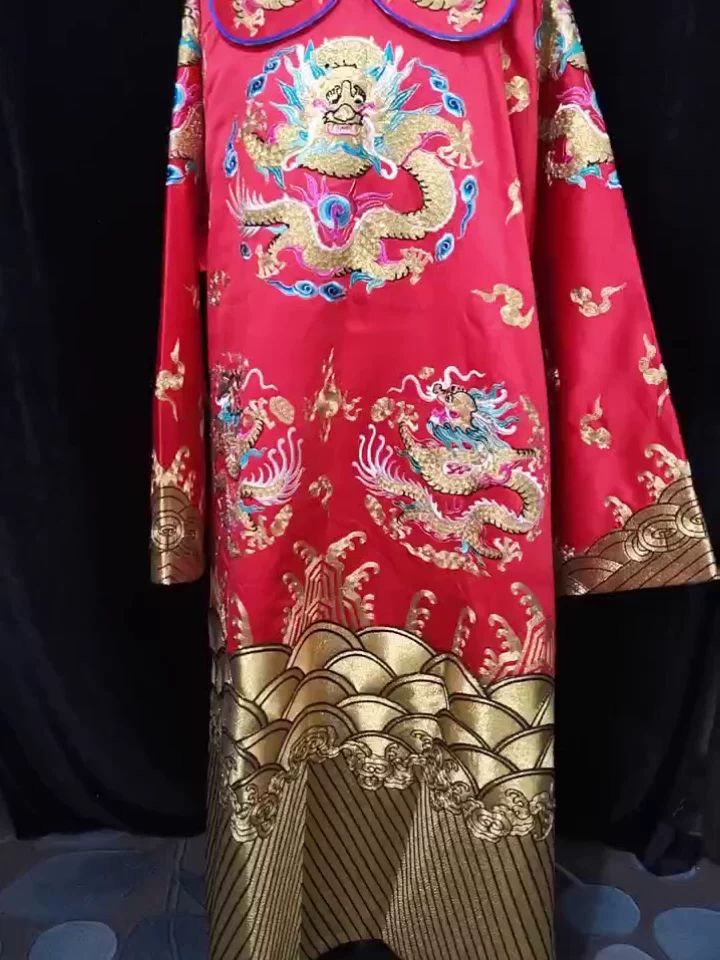 京剧蟒袍戏服