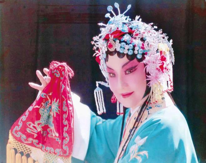 张曼玲